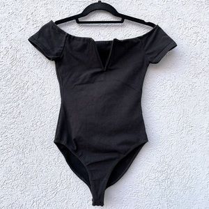 Black Short Sleeve Bodysuit with Wire ’V’